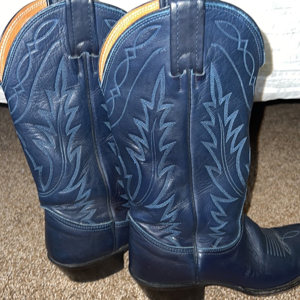 Blue Nocona cowboy boots, size 6